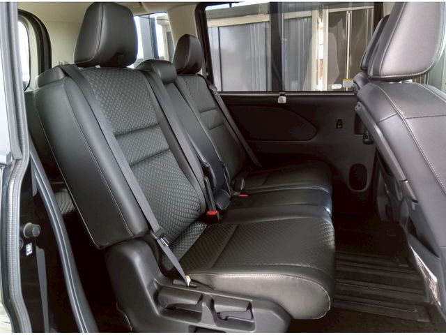 NISSAN SERENA  S-HYBRID 4WD 2018