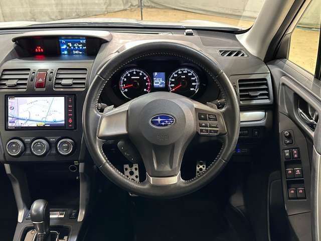 SUBARU FORESTER 2012