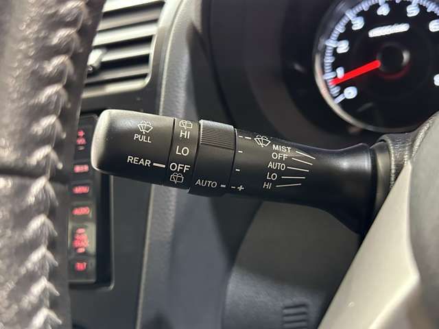 SUBARU FORESTER 2012