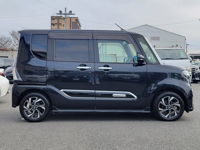 DAIHATSU TANTO CUSTOM 2022