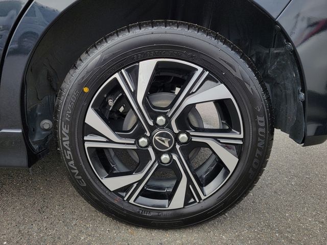 DAIHATSU TANTO CUSTOM 2022