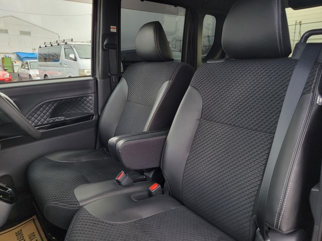 DAIHATSU TANTO CUSTOM 2022