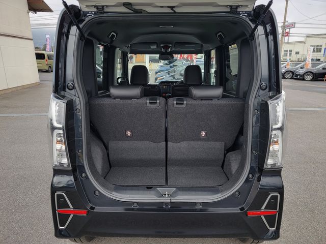 DAIHATSU TANTO CUSTOM 2022