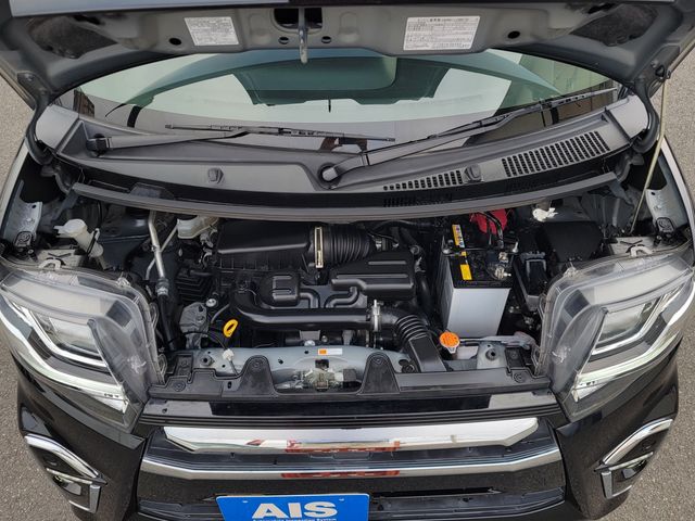 DAIHATSU TANTO CUSTOM 2022