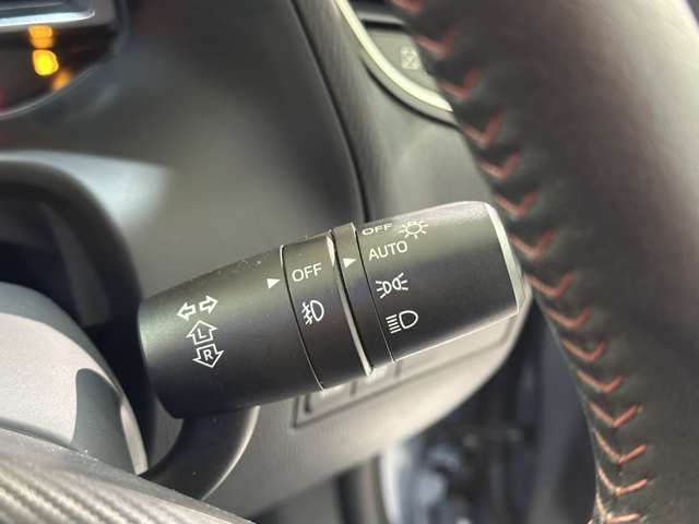 MAZDA AXELA HYBRID 2013