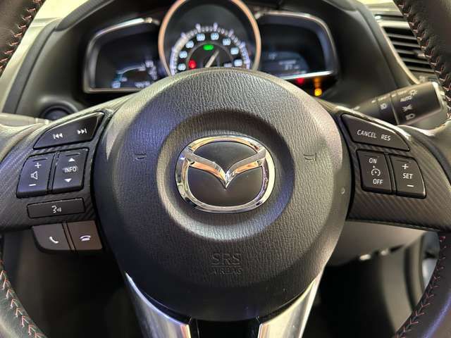 MAZDA AXELA HYBRID 2013