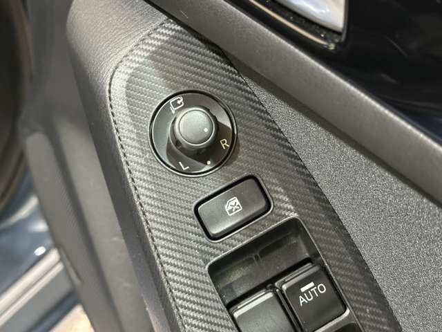 MAZDA AXELA HYBRID 2013