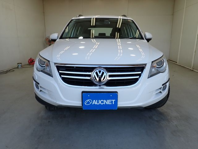 VOLKSWAGEN VOLKSWAGEN TIGUAN 2009