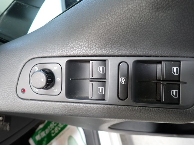 VOLKSWAGEN VOLKSWAGEN TIGUAN 2009