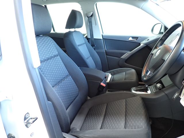 VOLKSWAGEN VOLKSWAGEN TIGUAN 2009