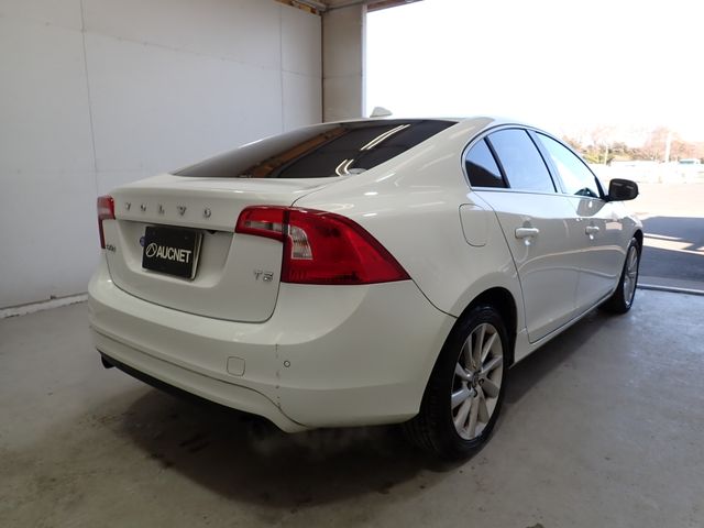 VOLVO VOLVO S60 2016