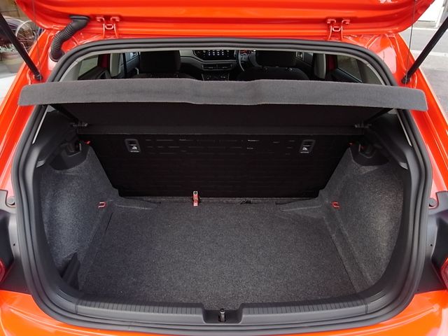 VOLKSWAGEN VOLKSWAGEN POLO 2018