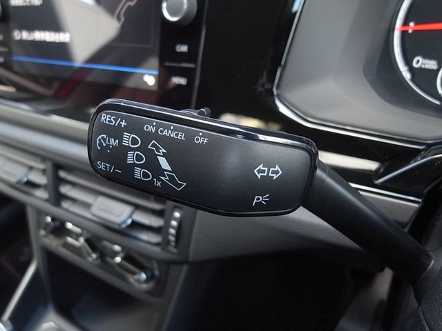 VOLKSWAGEN VOLKSWAGEN POLO 2018