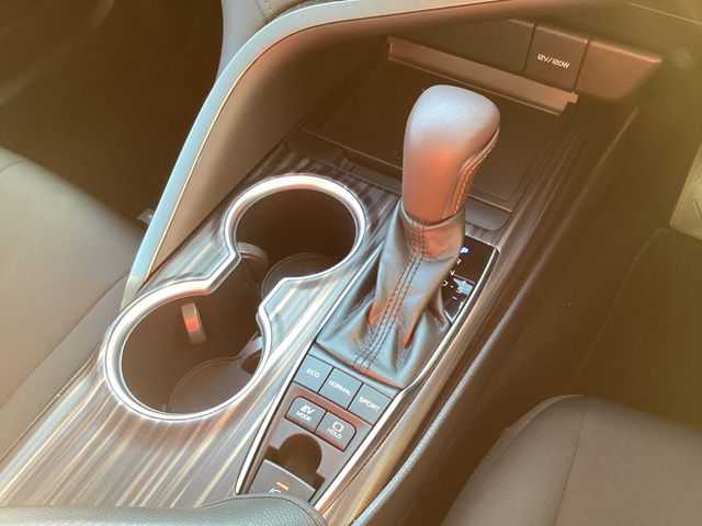 TOYOTA CAMRY HYBRID 2017