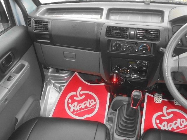 MITSUBISHI MINICAB van 2009