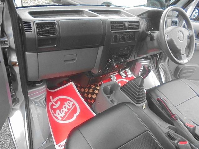 MITSUBISHI MINICAB van 2009