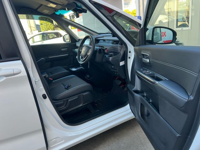 HONDA FREED HYBRID 2022