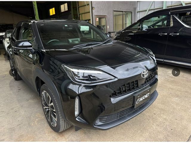 TOYOTA YARIS CROSS 2022