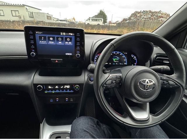 TOYOTA YARIS CROSS 2022