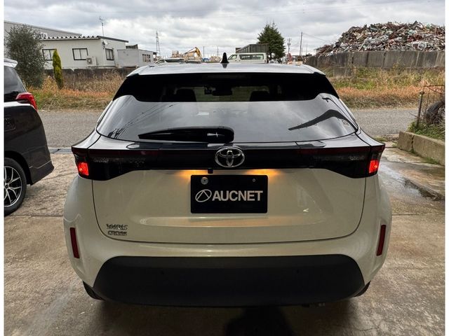 TOYOTA YARIS CROSS 2022