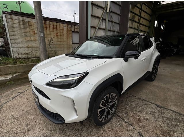 TOYOTA YARIS CROSS 2022