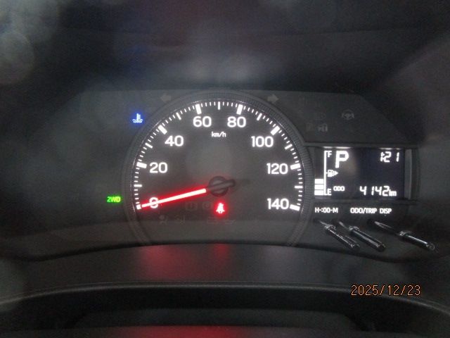 DAIHATSU HIJET CARGO 4WD 2024