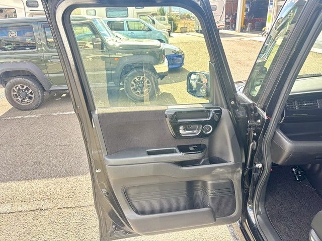 HONDA N BOX CUSTOM 2021