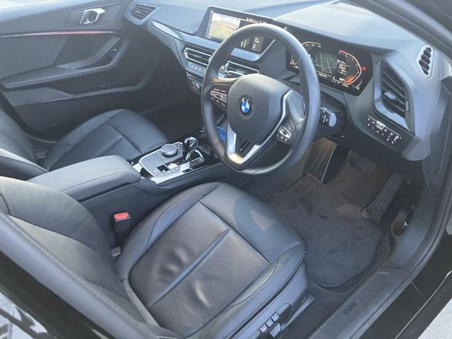 BMW BMW 1series 2024