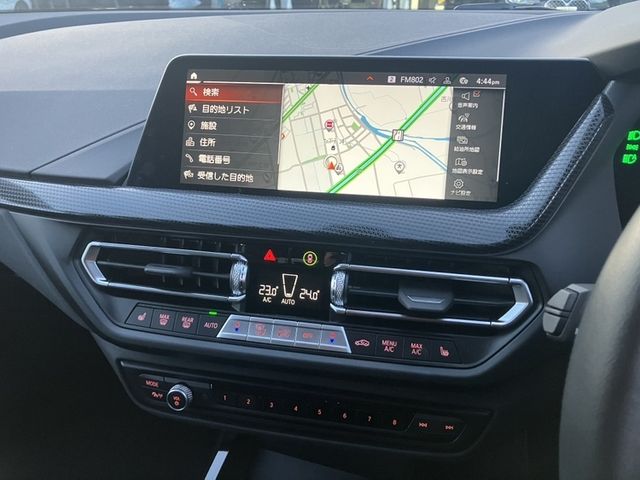 BMW BMW 1series 2024