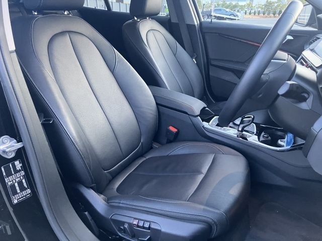 BMW BMW 1series 2024