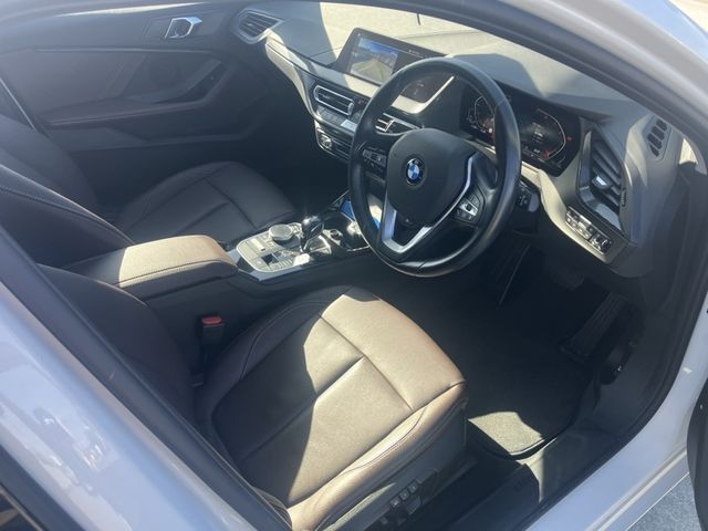 BMW BMW 1series 2024