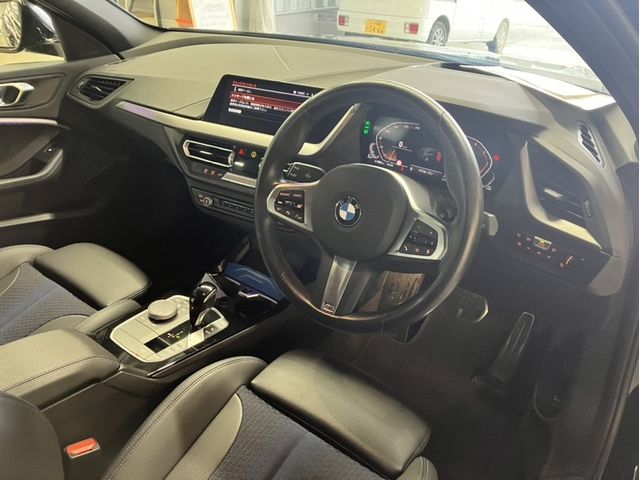 BMW BMW 1series 2024