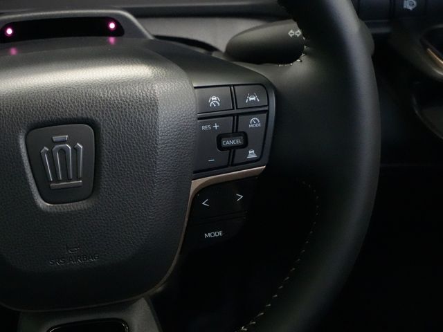 TOYOTA CROWN SPORT 2024