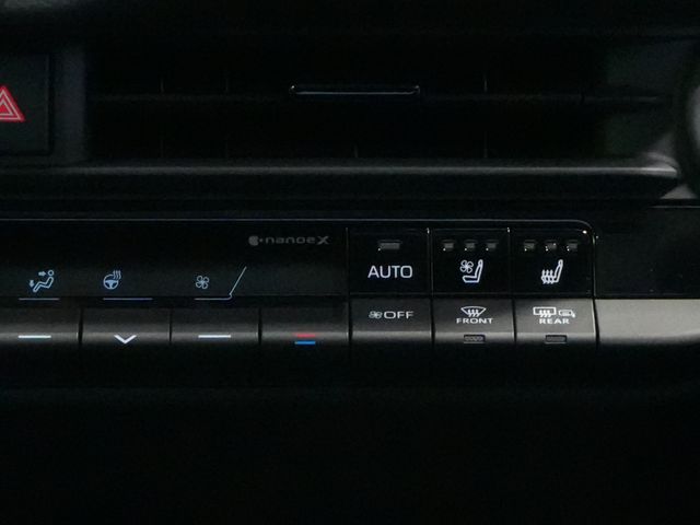 TOYOTA CROWN SPORT 2024