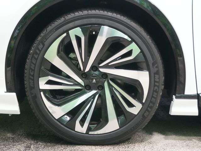 TOYOTA CROWN SPORT 2024