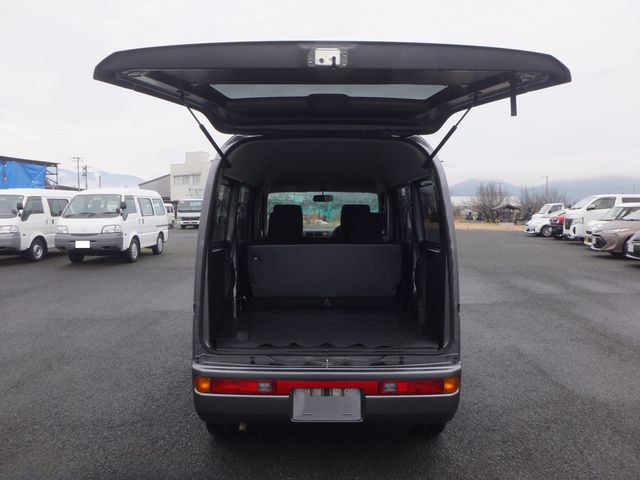 HONDA VAMOS HOBIO VAN 4WD 2017