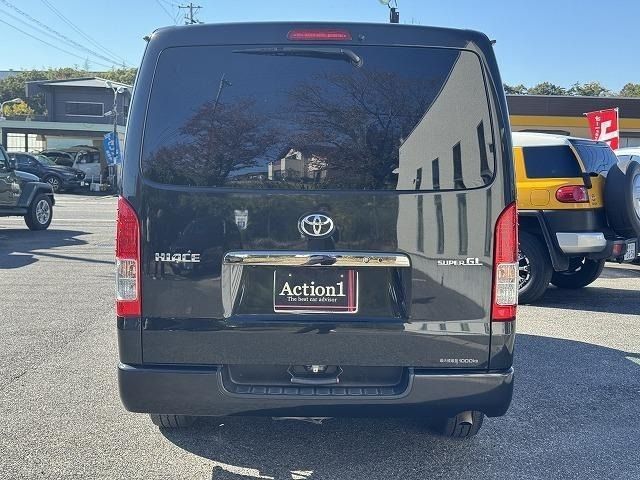 TOYOTA HIACE van 2WD 2017