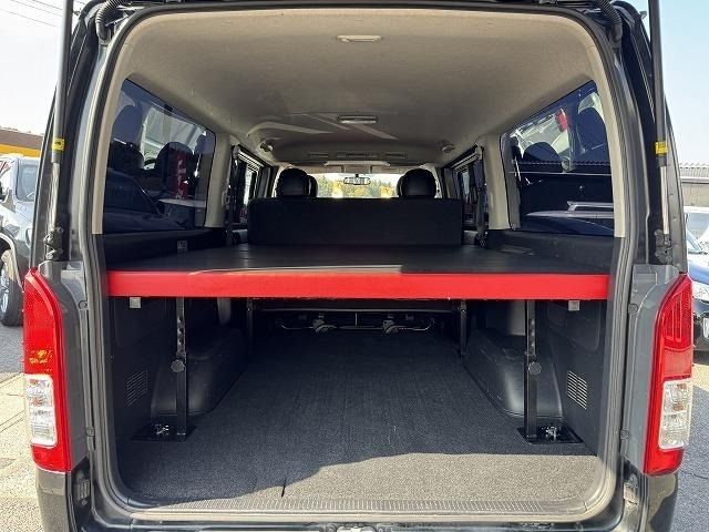 TOYOTA HIACE van 2WD 2017