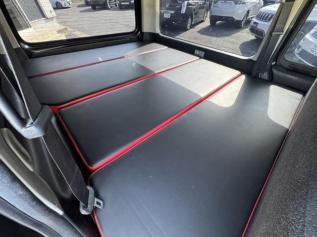 TOYOTA HIACE van 2WD 2017