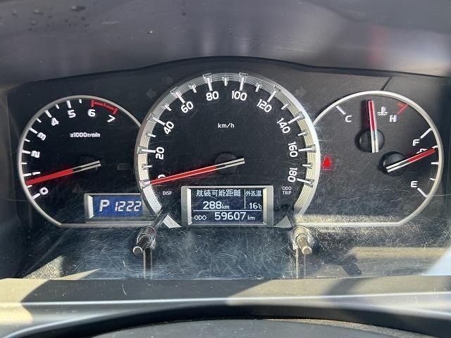 TOYOTA HIACE van 2WD 2017