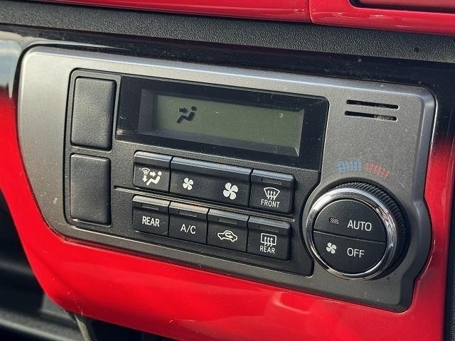 TOYOTA HIACE van 2WD 2017