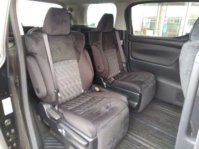 TOYOTA VELLFIRE 2019