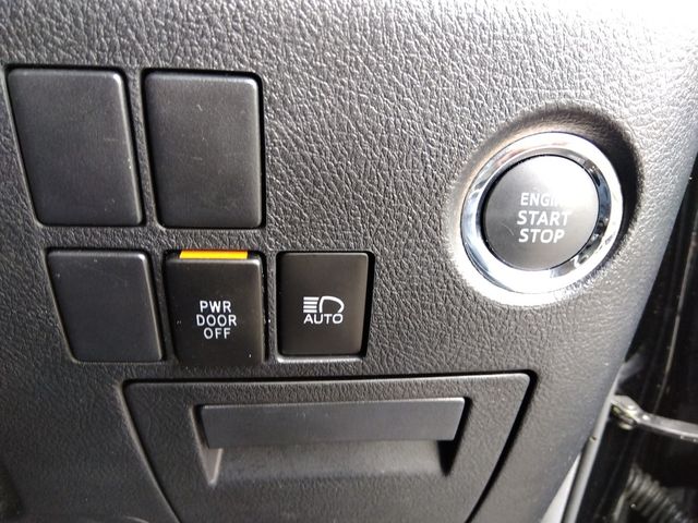 TOYOTA VELLFIRE 2019