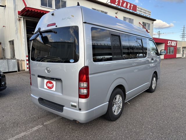 TOYOTA HIACE van 2WD 2010