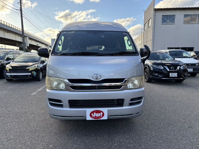 TOYOTA HIACE van 2WD 2010