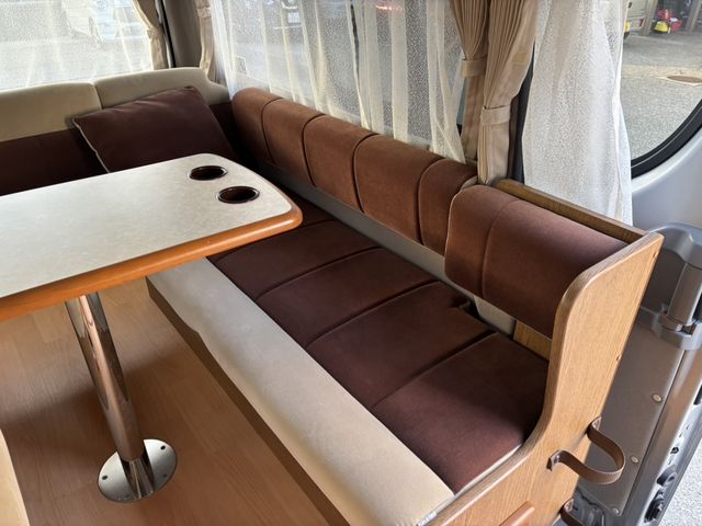 TOYOTA HIACE van 2WD 2010