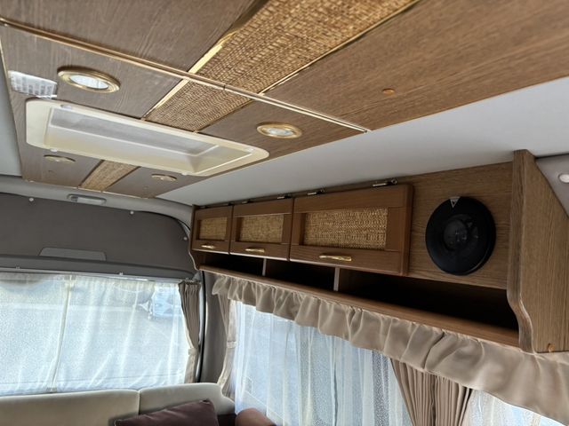 TOYOTA HIACE van 2WD 2010