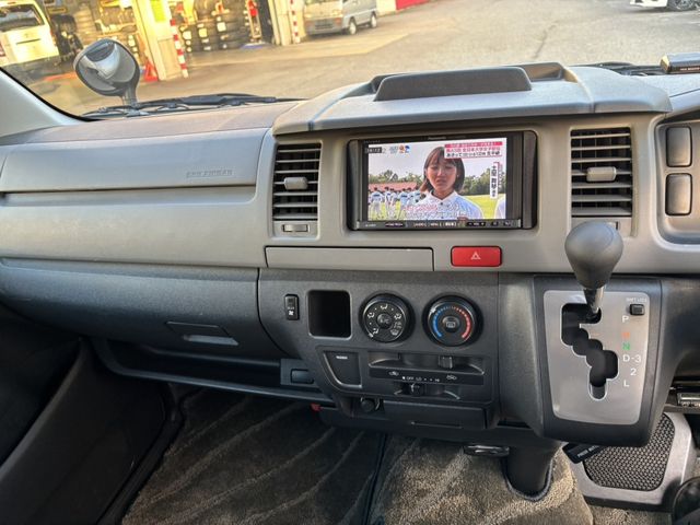 TOYOTA HIACE van 2WD 2010