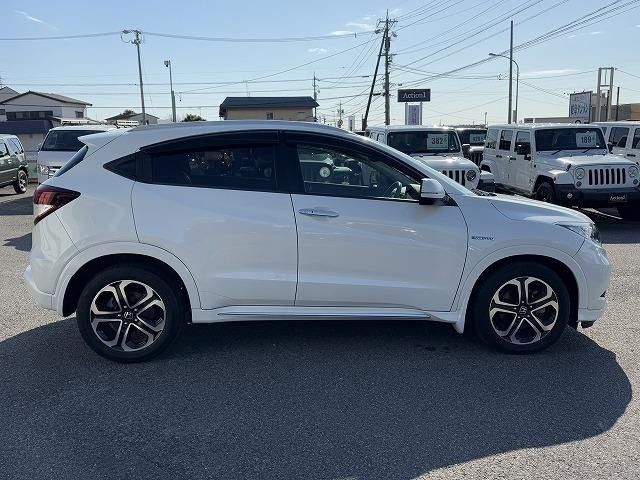 HONDA VEZEL HYBRID 2017