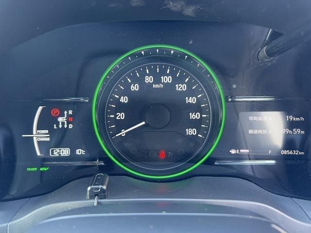 HONDA VEZEL HYBRID 2017